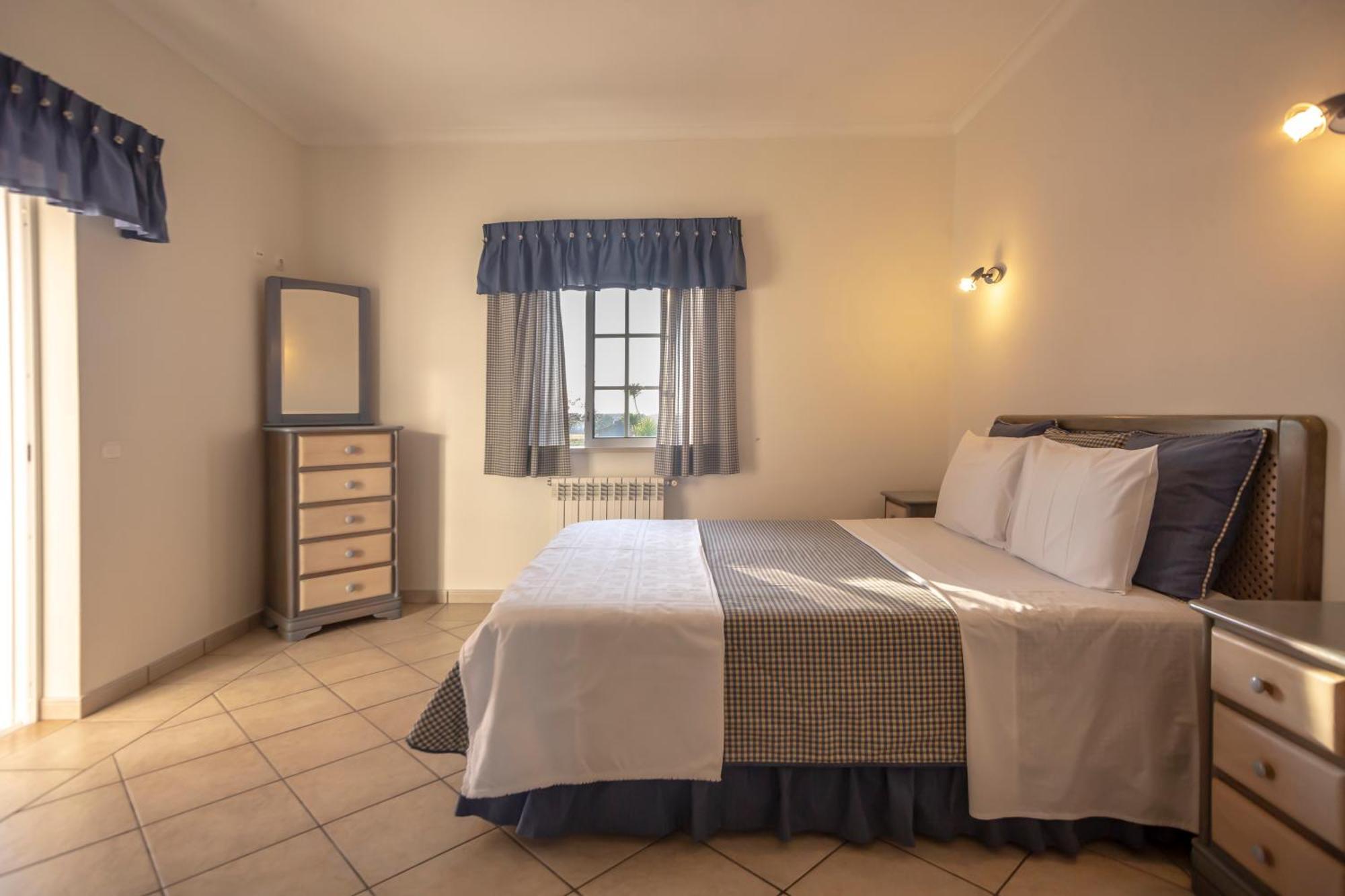 Al Meida Guesthouse อัลบูเฟรา ภายนอก รูปภาพ