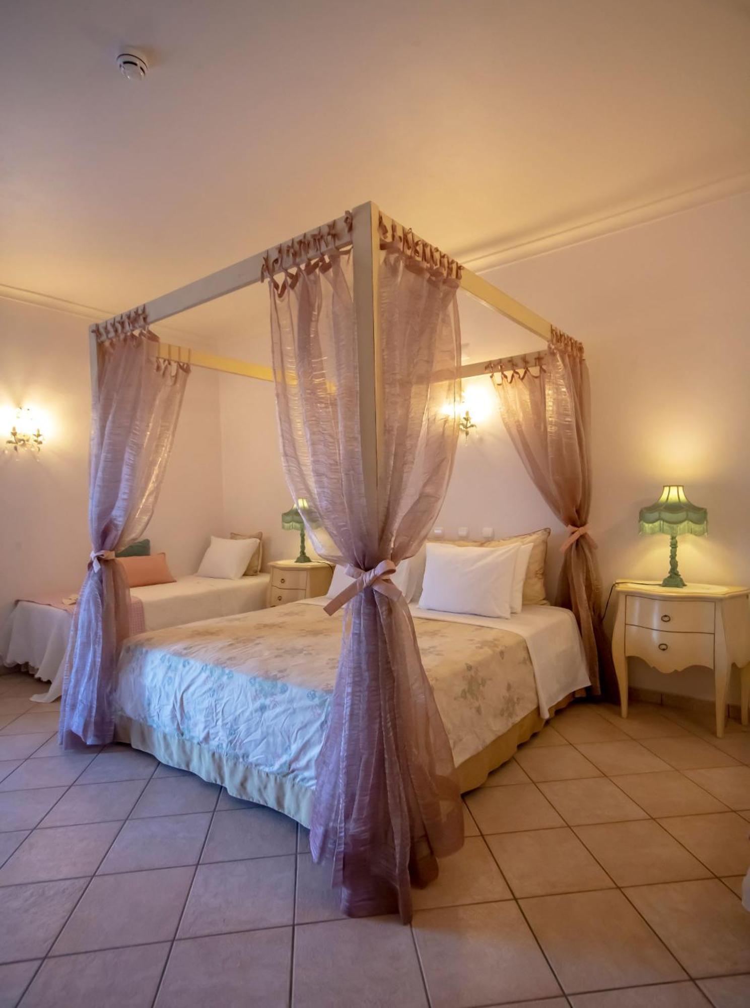 Al Meida Guesthouse อัลบูเฟรา ภายนอก รูปภาพ